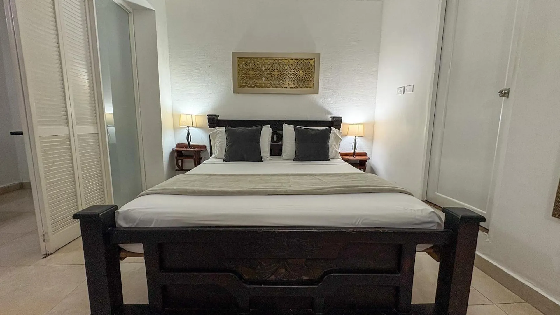 Hotel At The Park Cartagena
