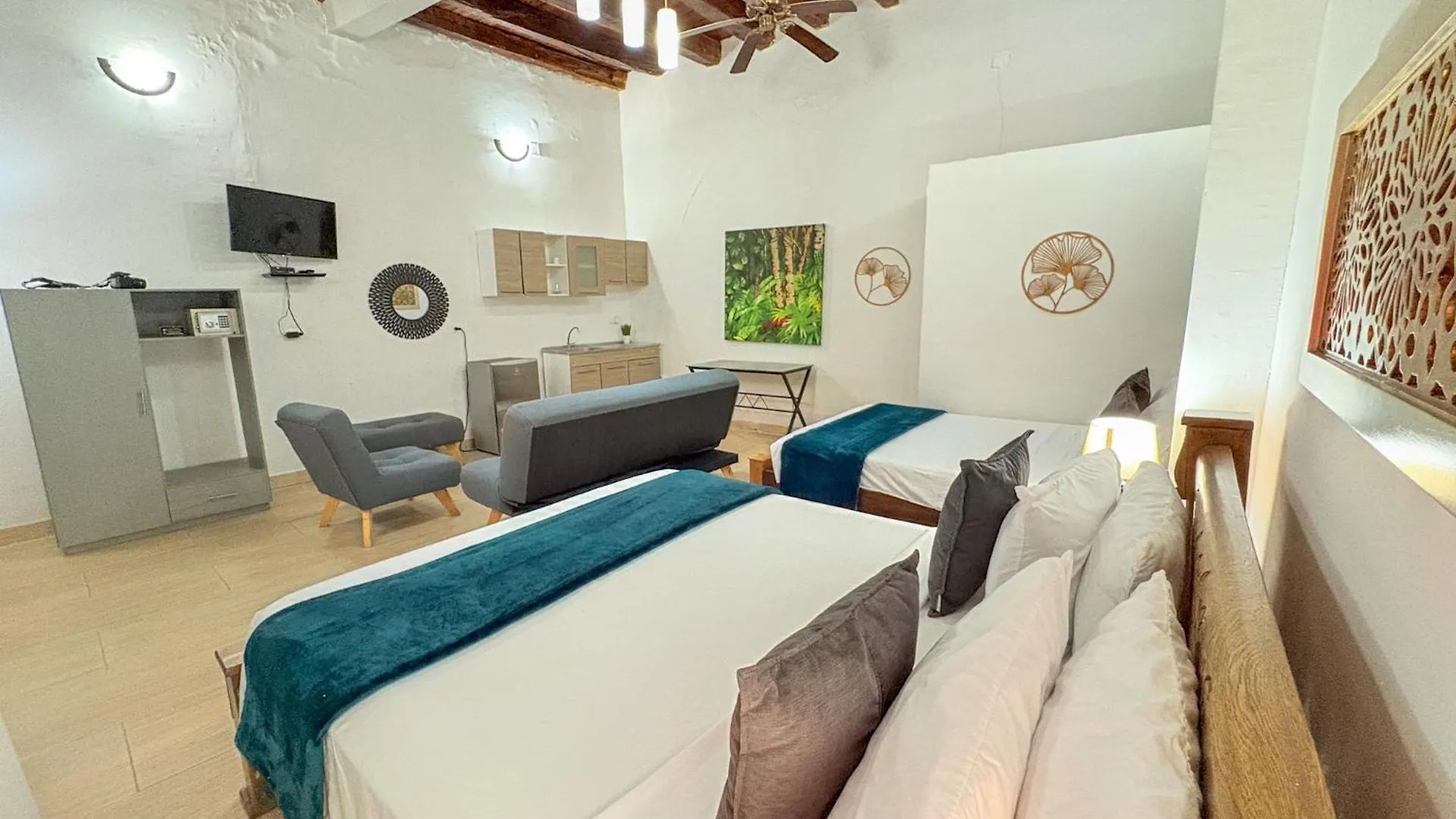 Hotel At The Park Cartagena