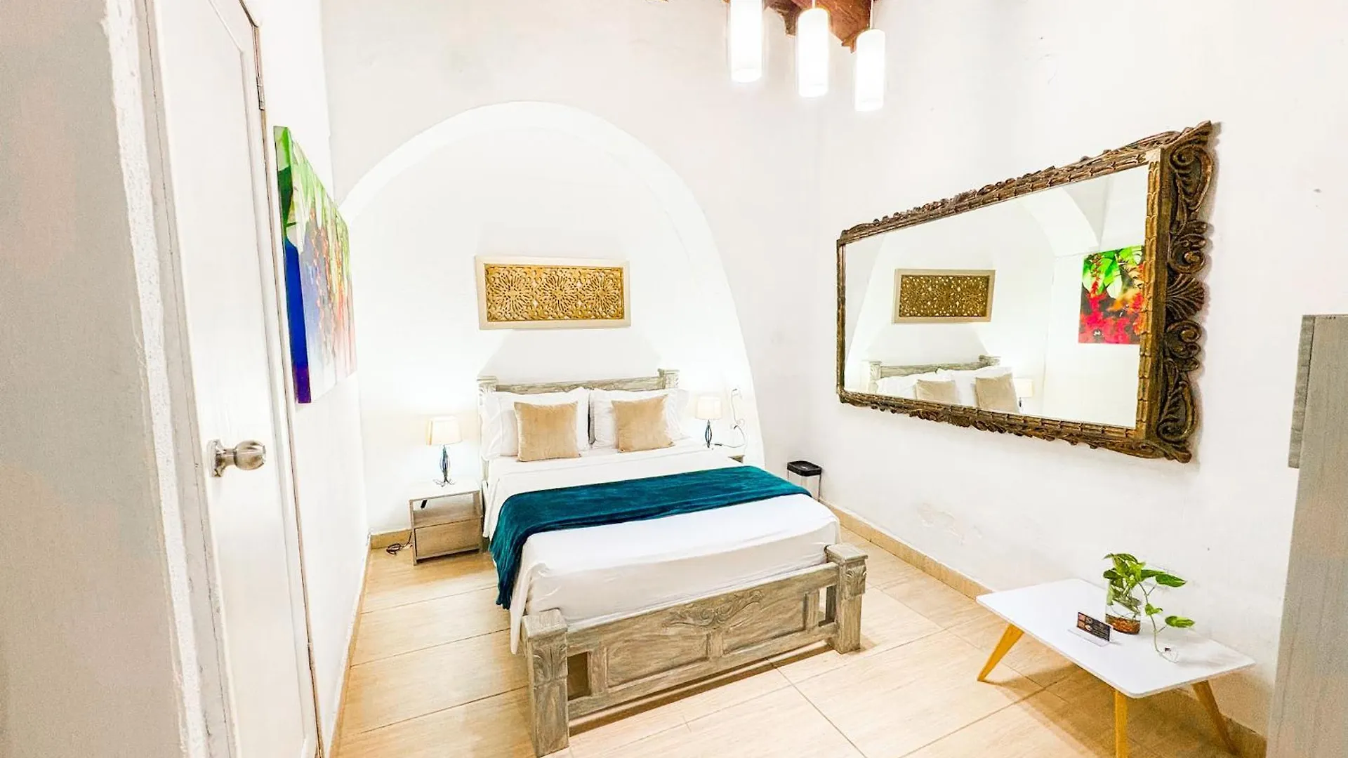 Hotel At The Park Cartagena