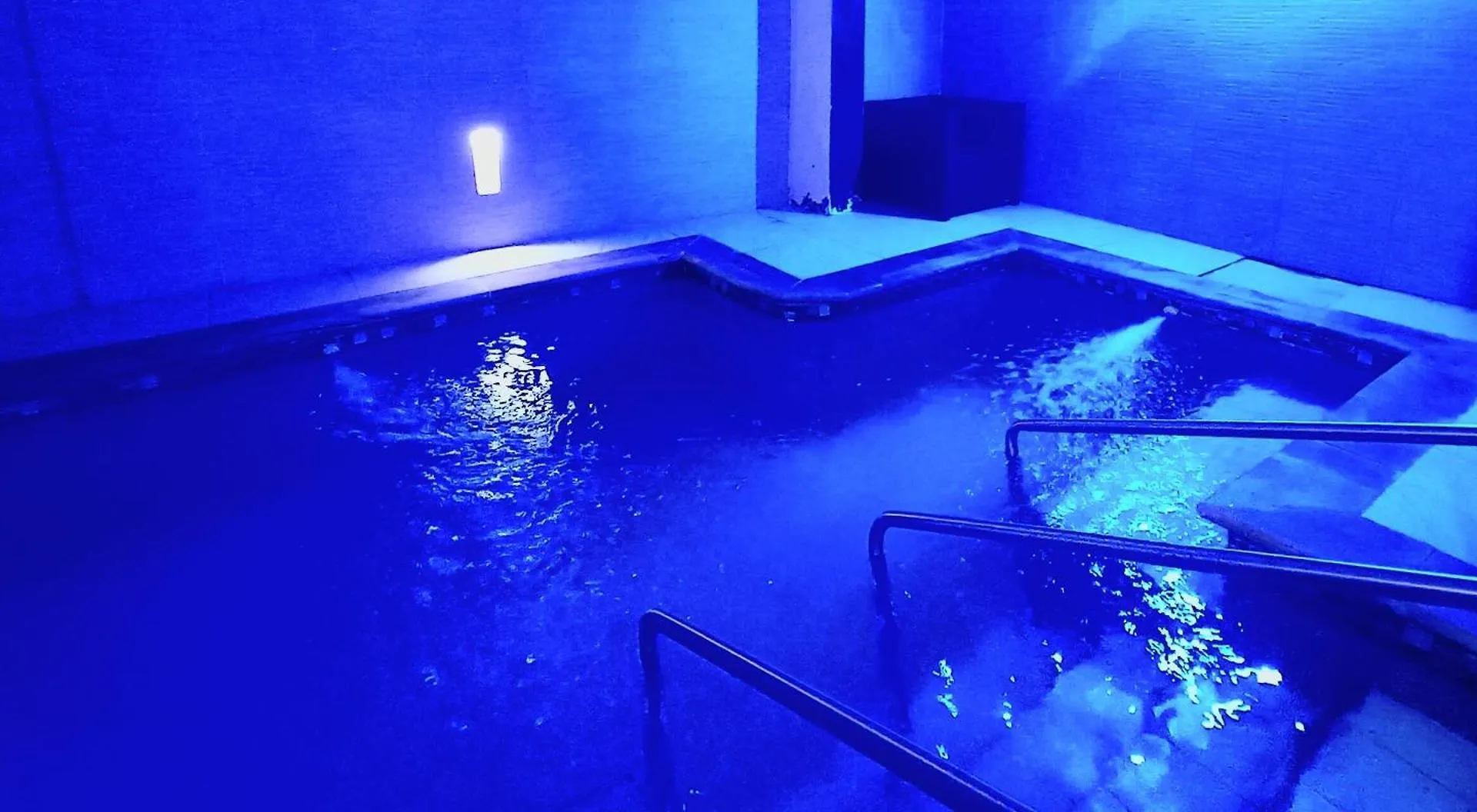 Hotel At The Park Cartagena