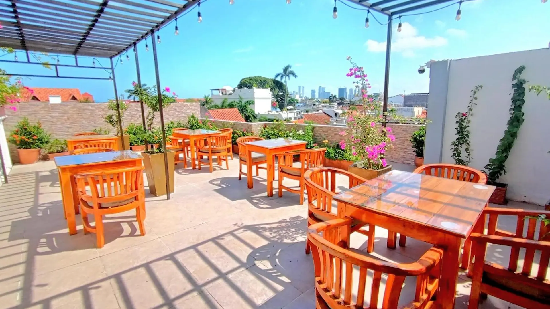Hotel At The Park Cartagena