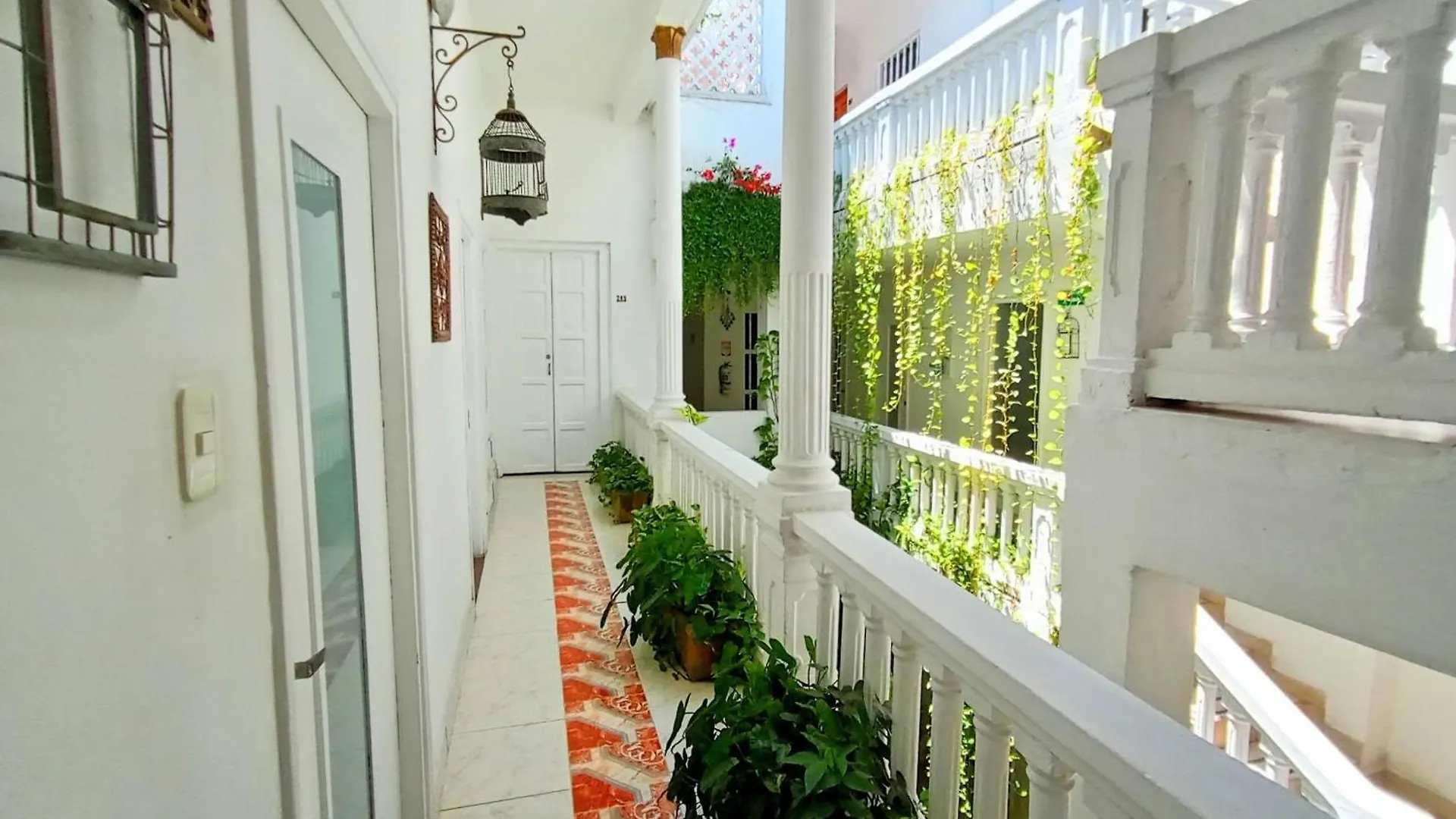 Hotel At The Park Cartagena