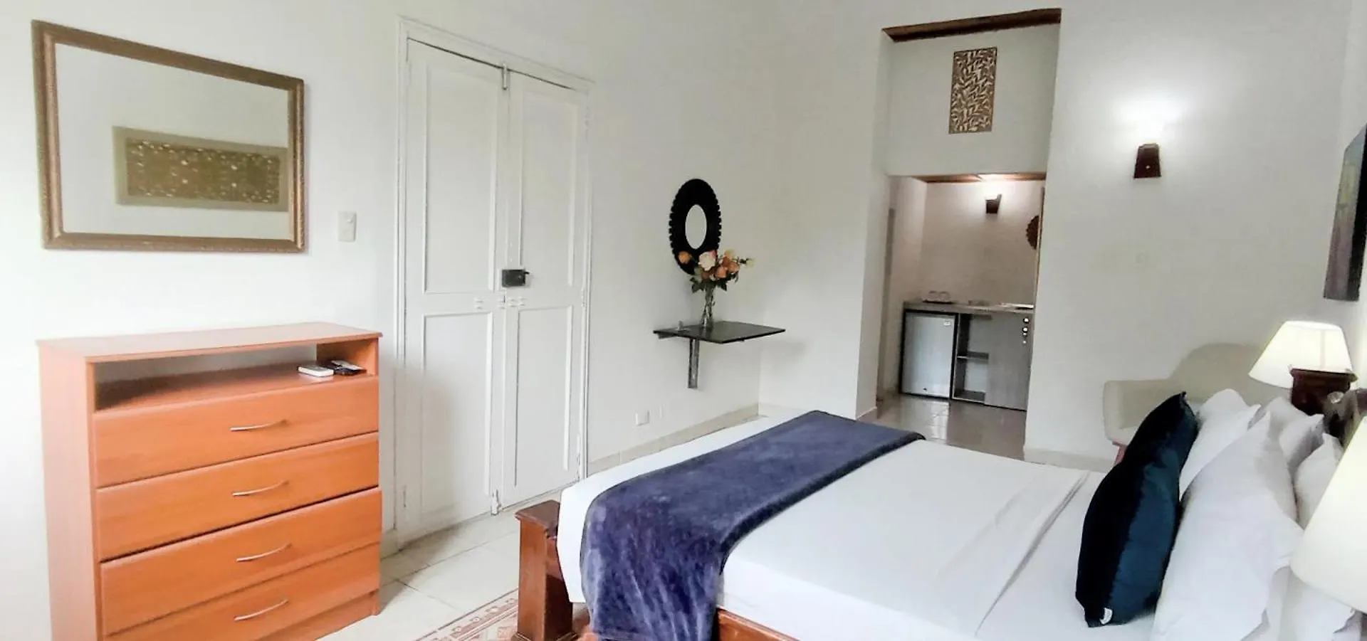 Hotel At The Park Cartagena