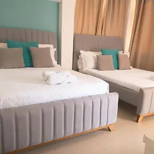 Cc House Hostel