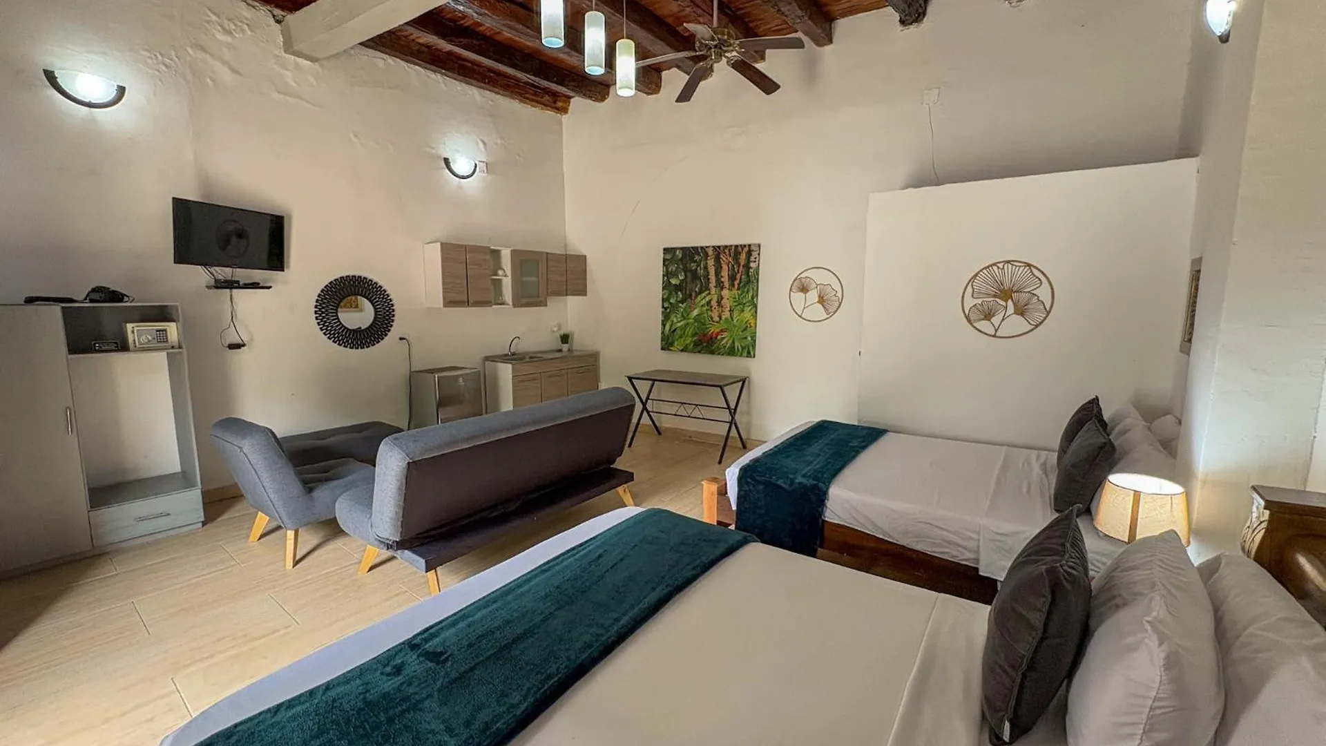Hotel At The Park Cartagena