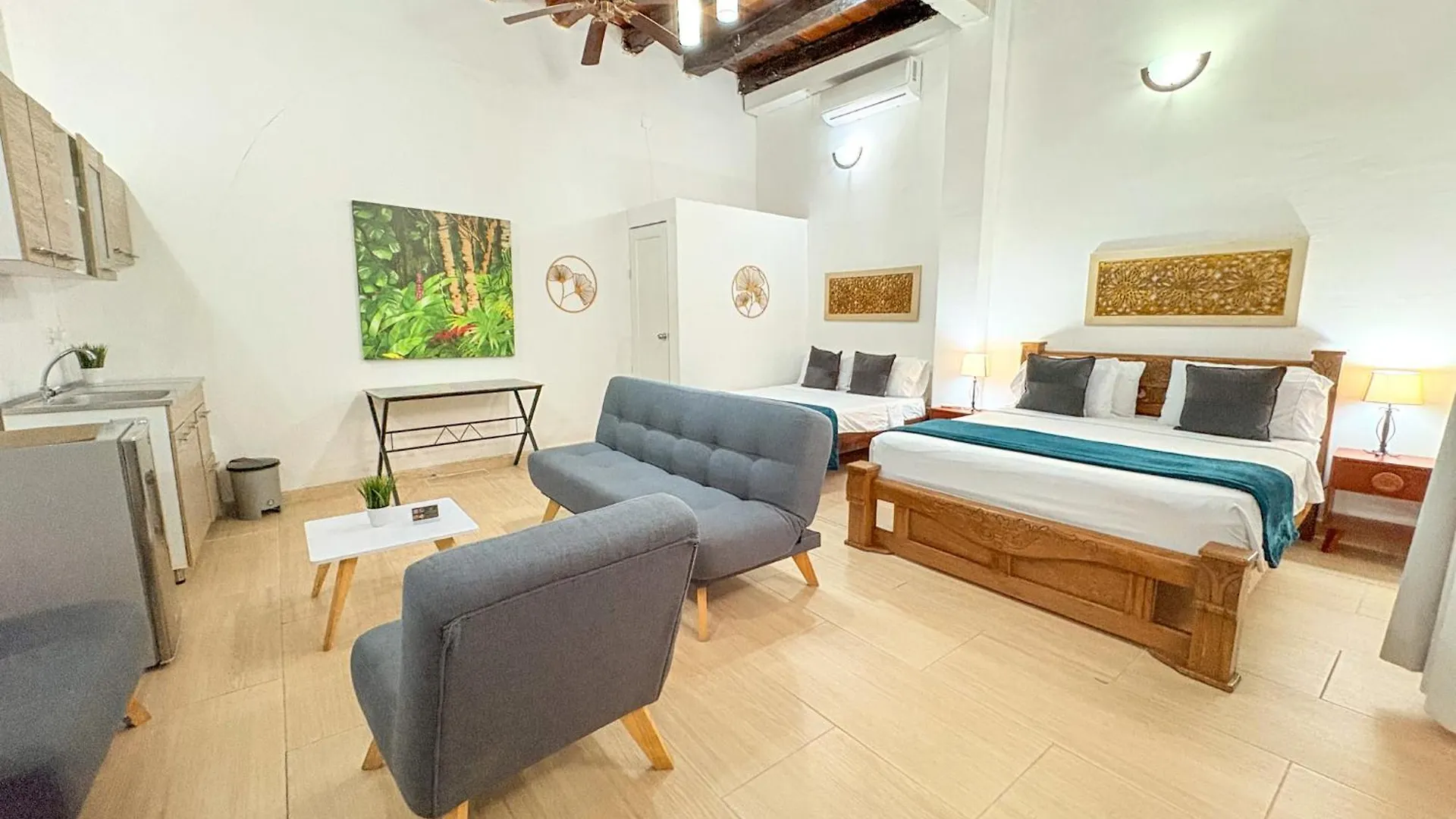 Hotel At The Park Cartagena